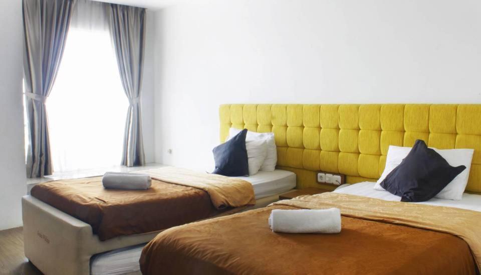 Hotel Graha Widjaja Puncak Esterno foto